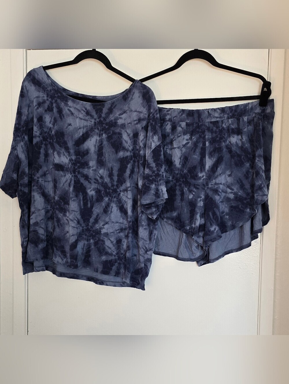 Old Navy - Blue Tye-Die Two-Piece Pajama Loungewear Set
